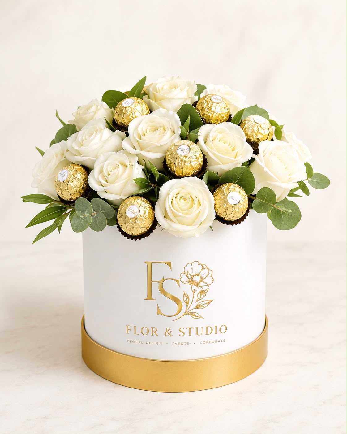 White Roses Ferrero Hatbox
