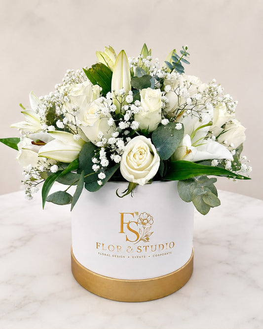 HatBox Roses and Lilies
